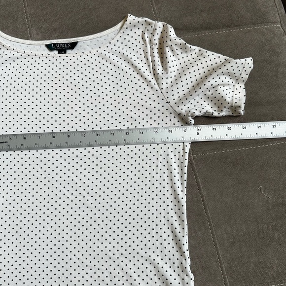 Rugby Ralph Lauren White Tee with Black Dots - Picture 6 of 8